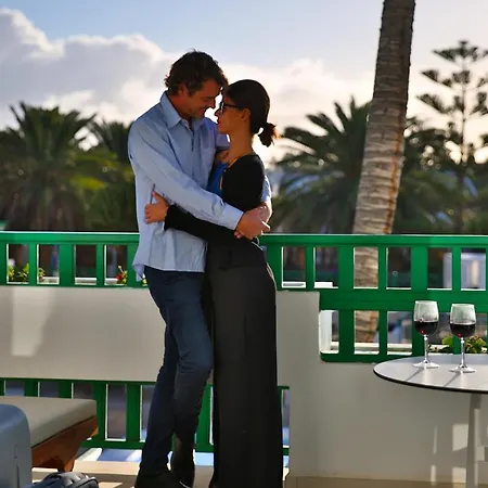 Nazaret Apart Otel Costa Teguise