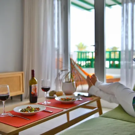 Nazaret Apart Otel Costa Teguise