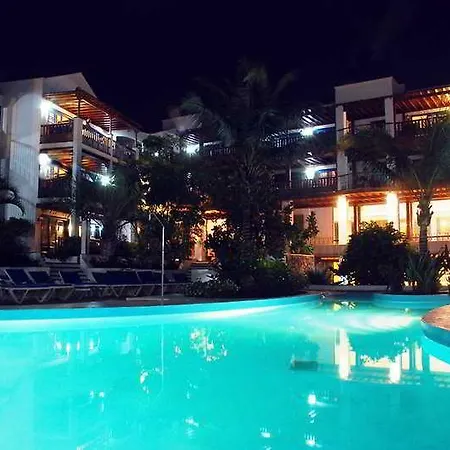 Apartmanhotel Nazaret 4*