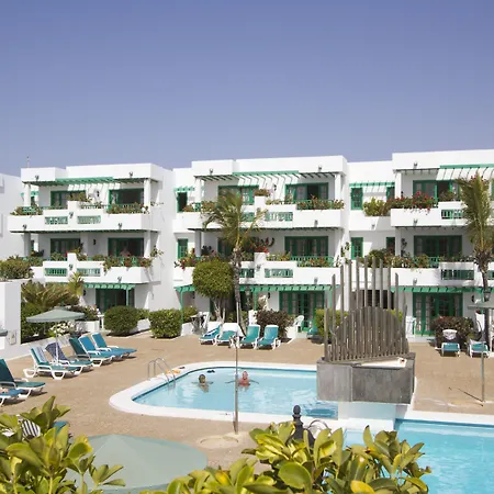 Nazaret Aparthotel 4*