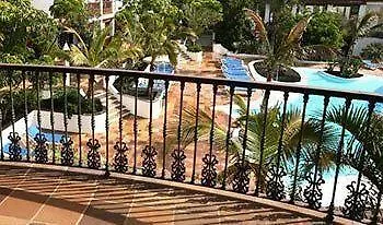 Nazaret Aparthotel