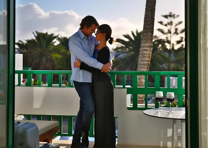 Nazaret Aparthotel Costa Teguise