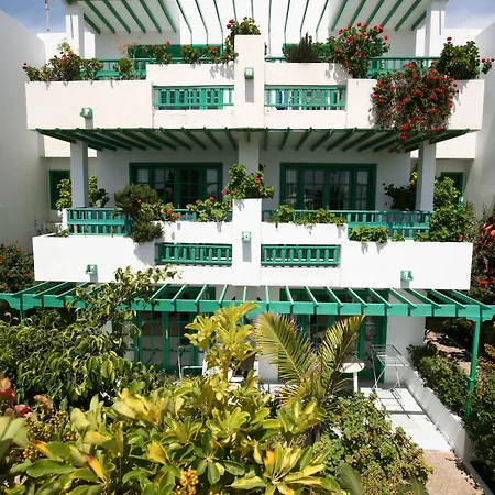 Nazaret Costa Teguise